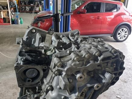 вариатор jf011e перед авто Nissan Juke
