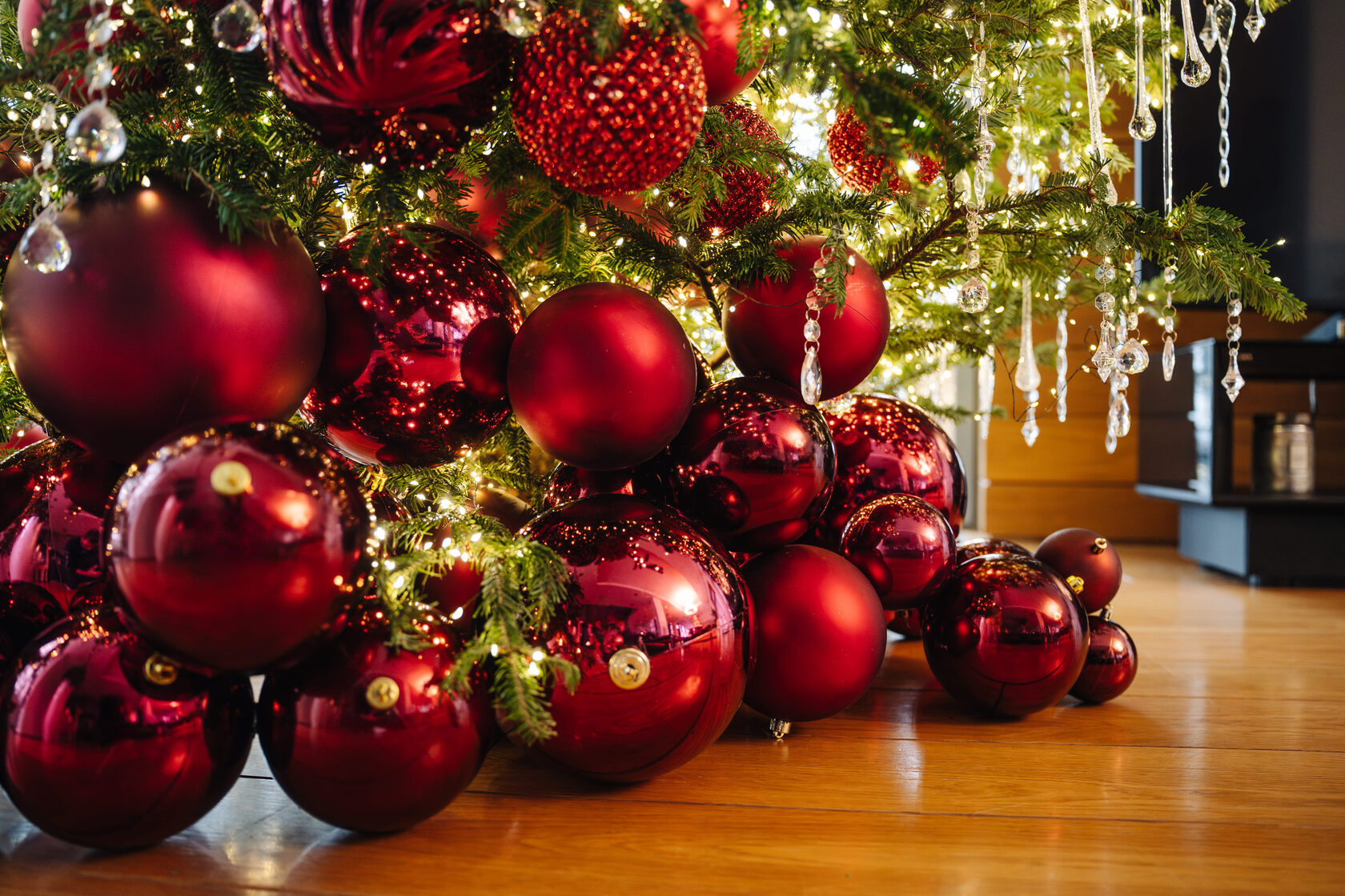 как украсить елку на 2026 , новый год 2026 тренды, тематика нового года 2026 