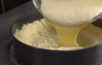 Приготовление королевской ватрушки с творогом в духовке: шаг 5