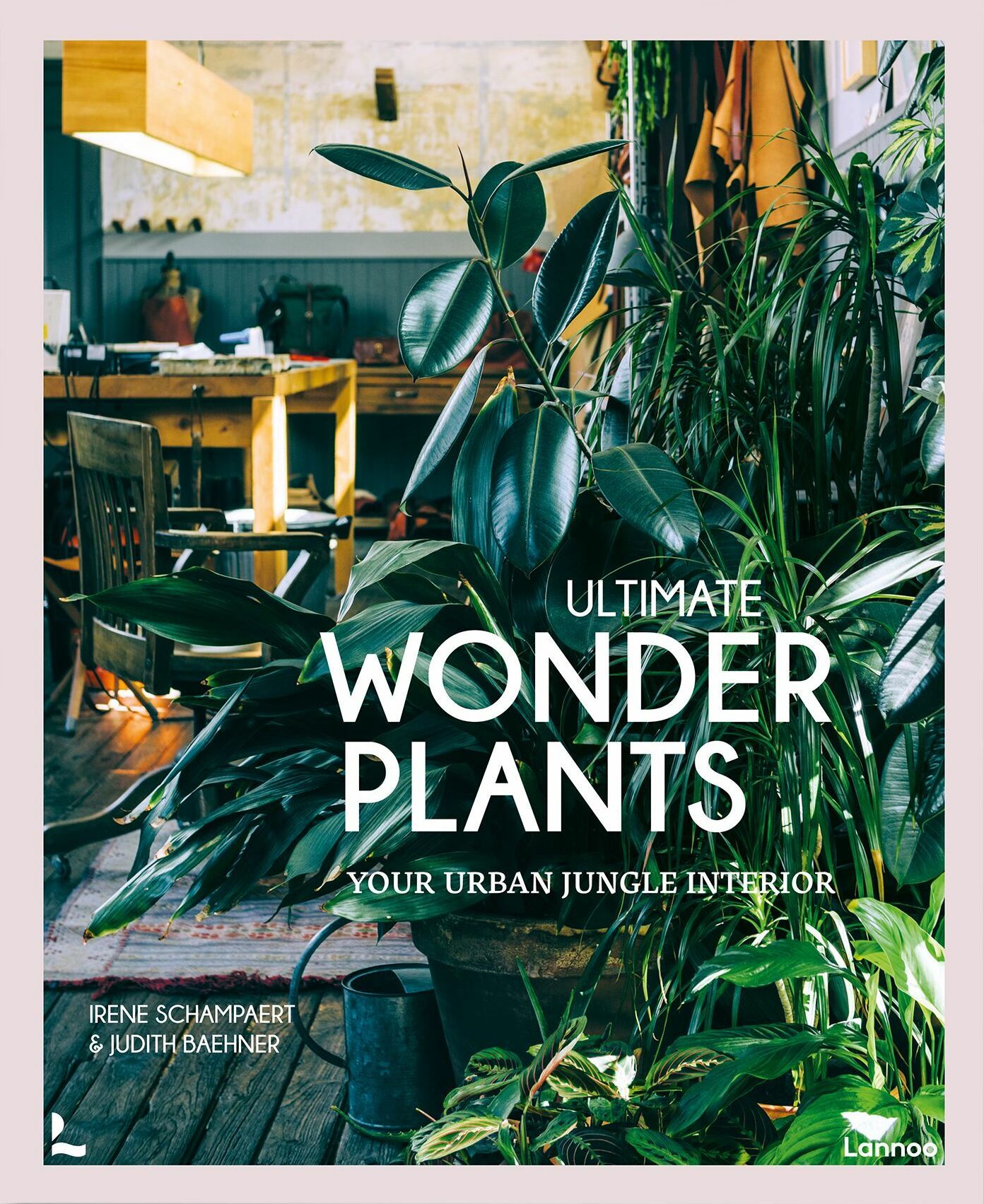 Книга plants. Urban Jungle книга. Урбан Джангл интерьер. Wonder Plants book. Urban Jungle книга купить.