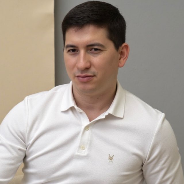 Азамат Хадзуганов