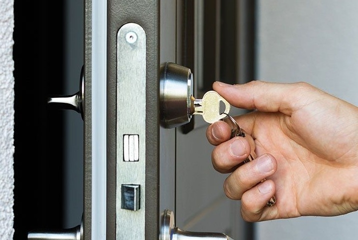 Вскрытие замков в СПб и области, вскрытие квартир, вскрытие авто ...