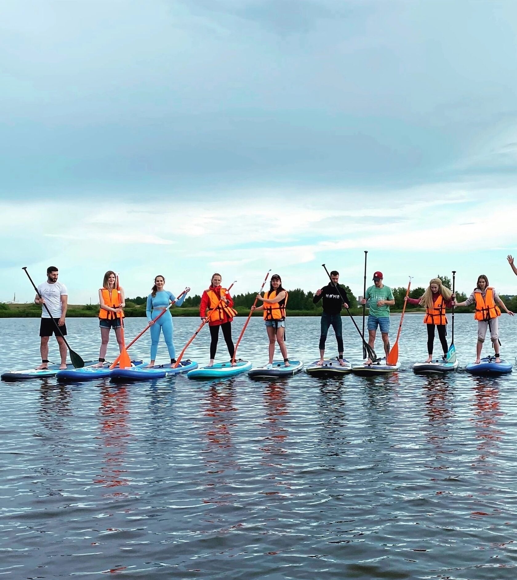 Катание на сапах ярославль. Sup – Club «Заря». Sup Кострома. Ярославль sup. Дети на САП фестивале.