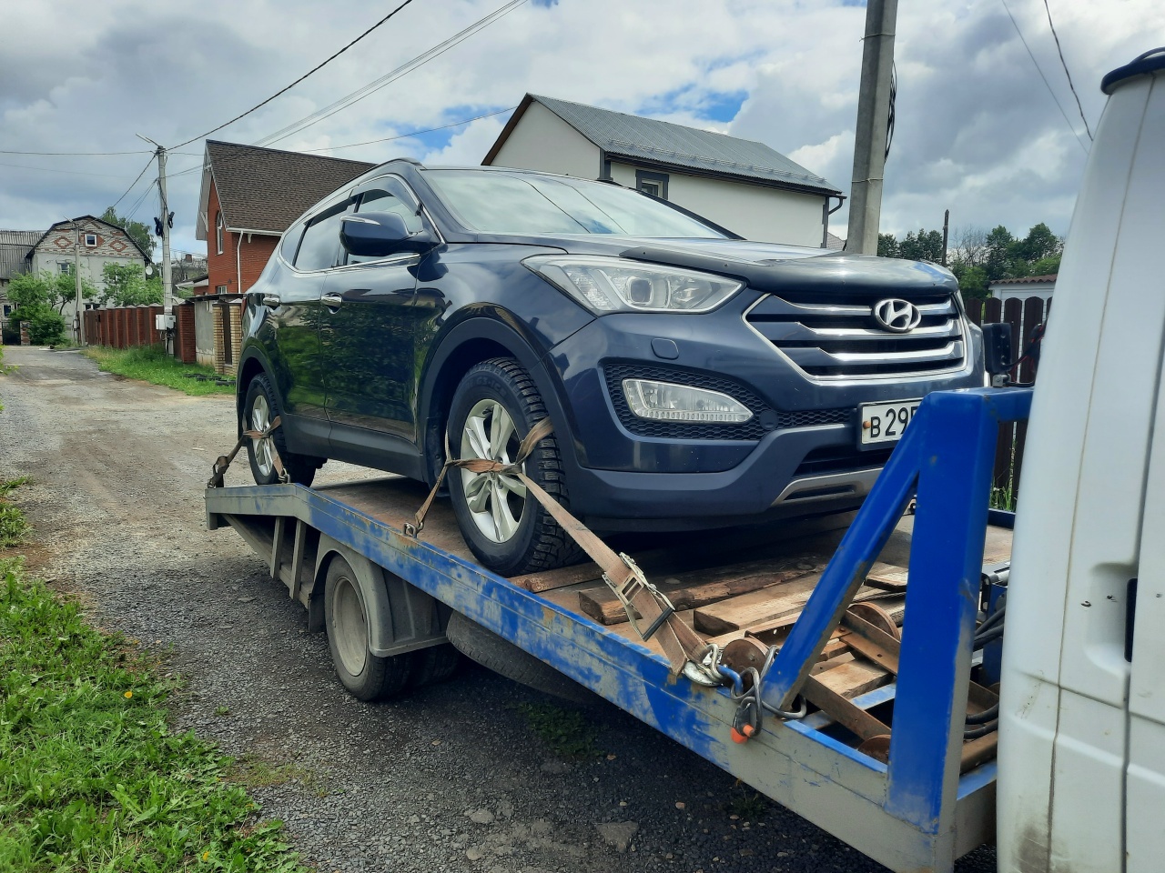 Hyundai Santa Fe, 2013 — выкупленный автомобиль