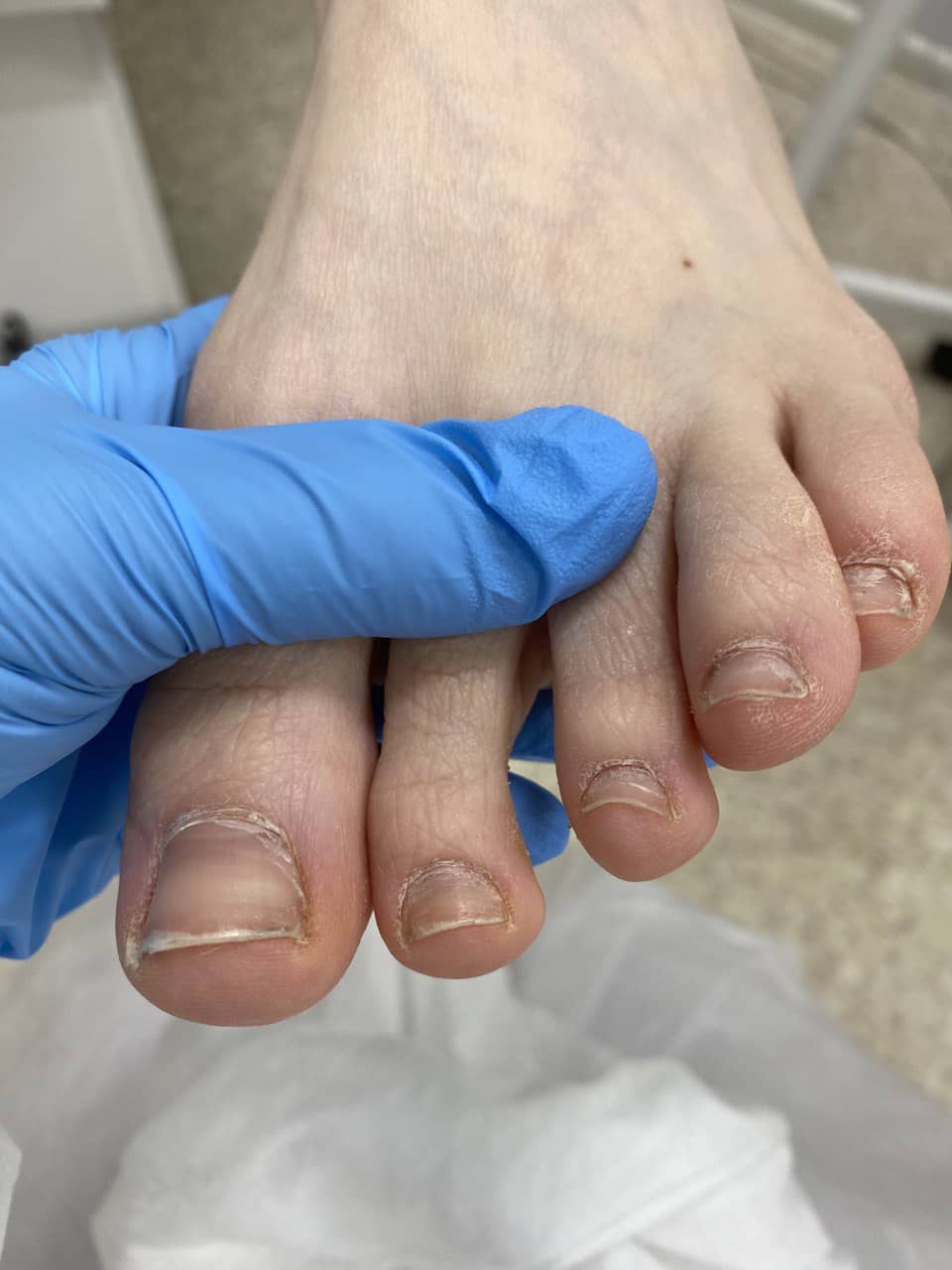 летний педикюр, педикюр салон