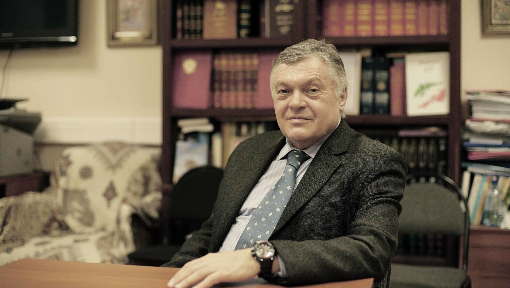 Иванов Владимир Борисович профессор
