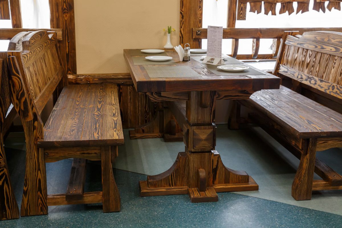 Брашированная мебель из сосны под старину