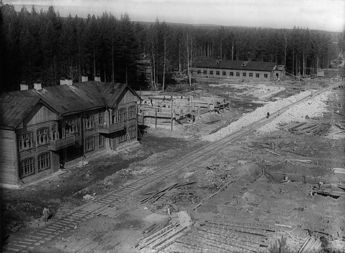 Исторический лонгрид о соцгороде Уралмаш