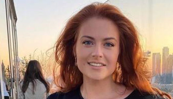 Отзывы ортодонта - улыбающиеся пациенты