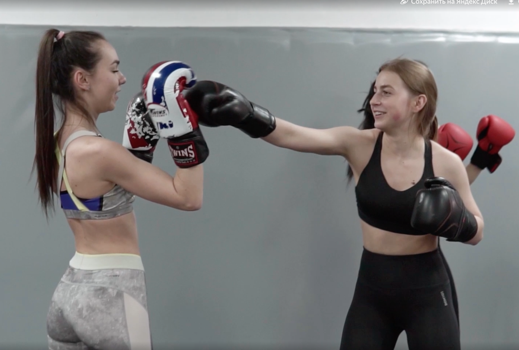 Занятия тайским боксом для девушек