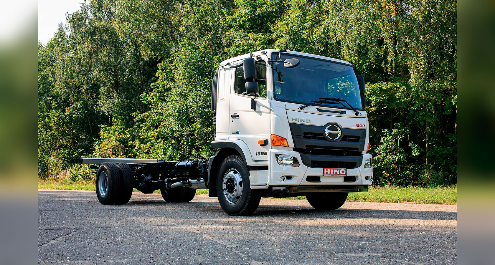 Hino характеристики. Hino 500 GH. Hino 500 шасси. Грузовик Хино 500. Тойота Хино 500.