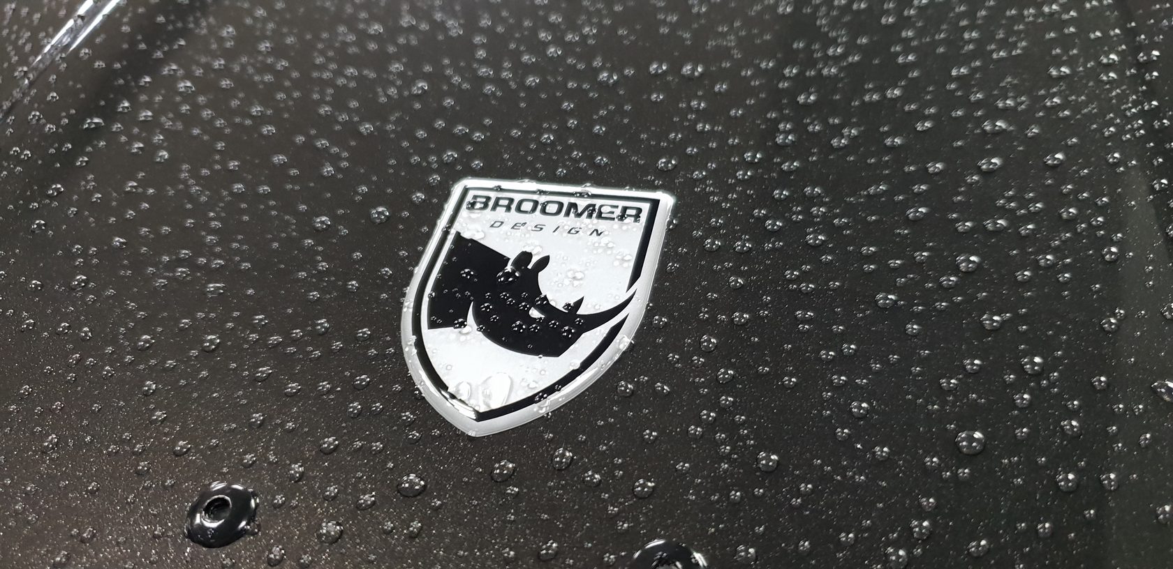 BROOMER