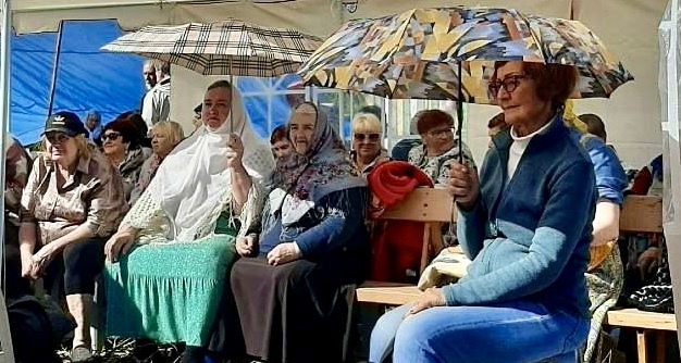 Гости фестиваля под шатром — II Блоковский фестиваль