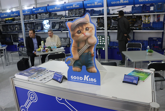 Промостойка GoodKing на выставке