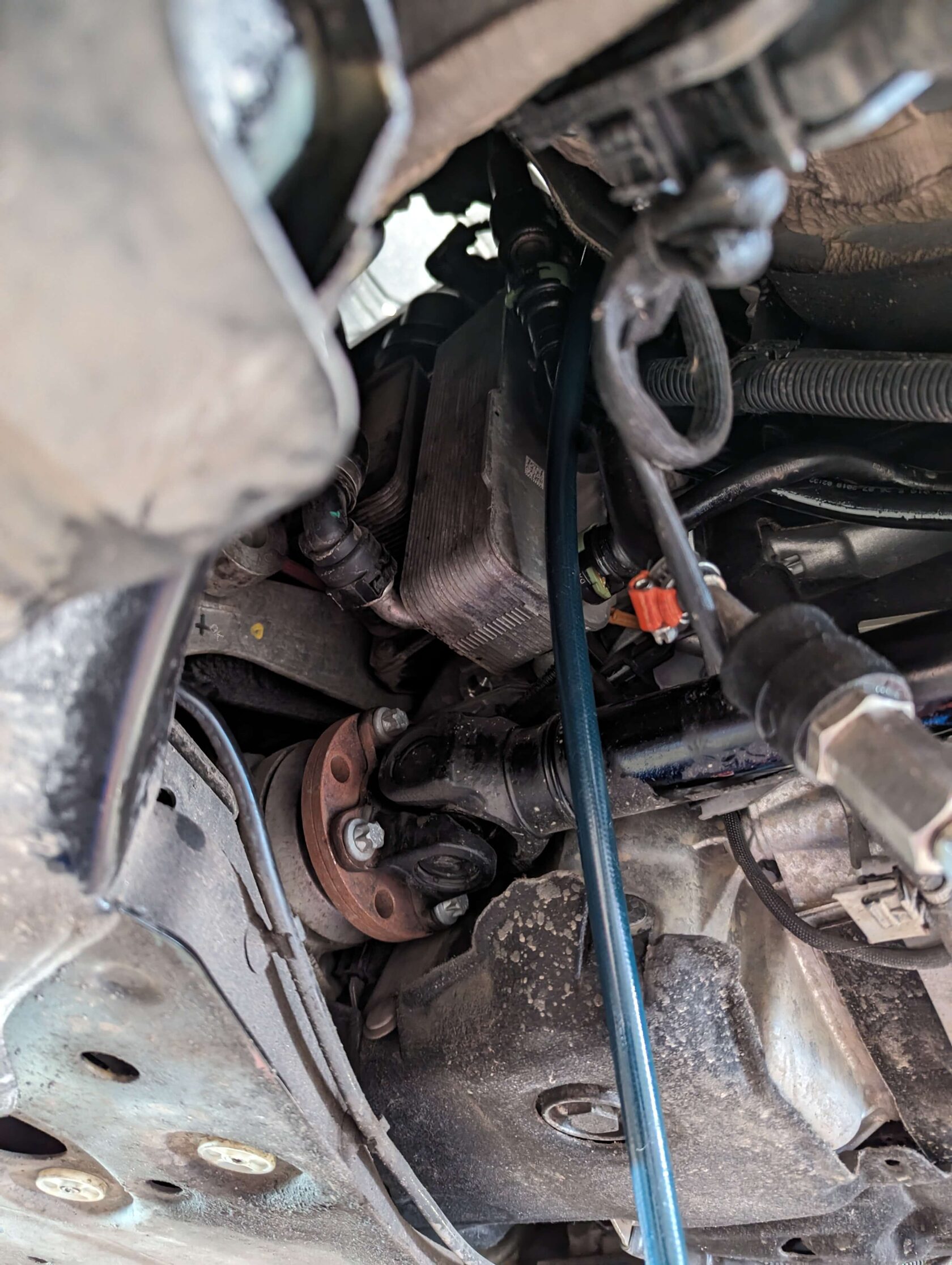 Подключение к теплообменнику АКПП BMW