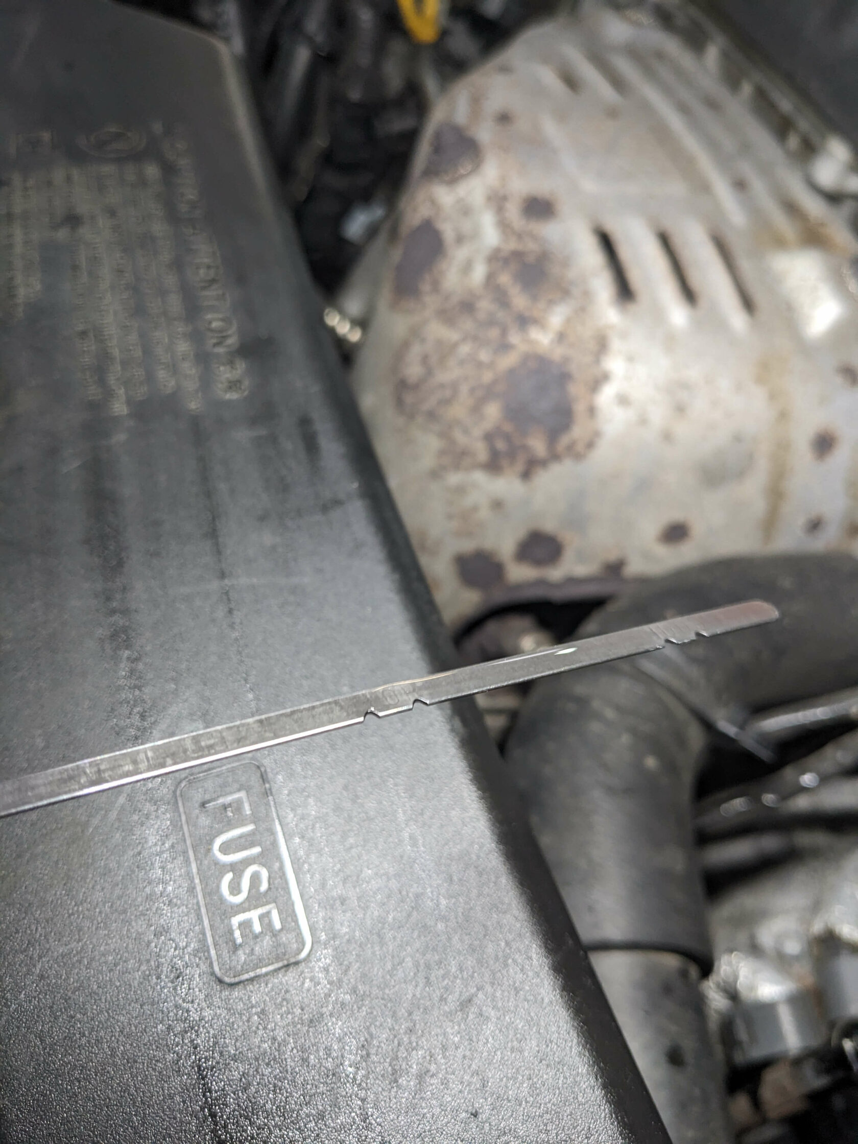 Выставление уровня масла по щупу Toyota