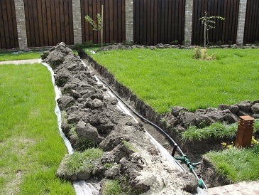 Земляные работы при установке автополива