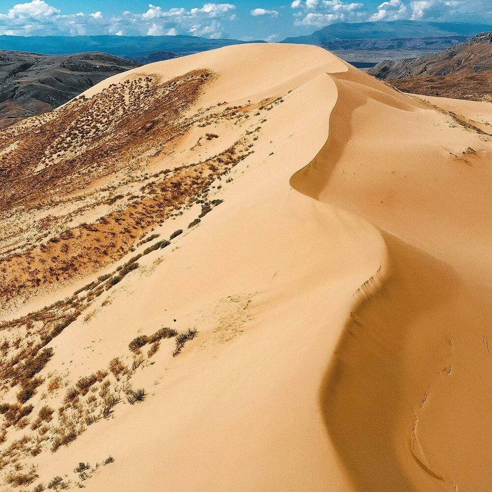 Песчаный бархан в дагестане фото