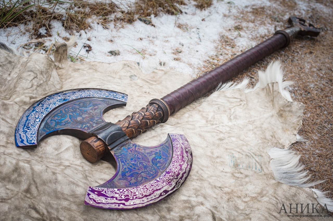 Ножи и тесаки