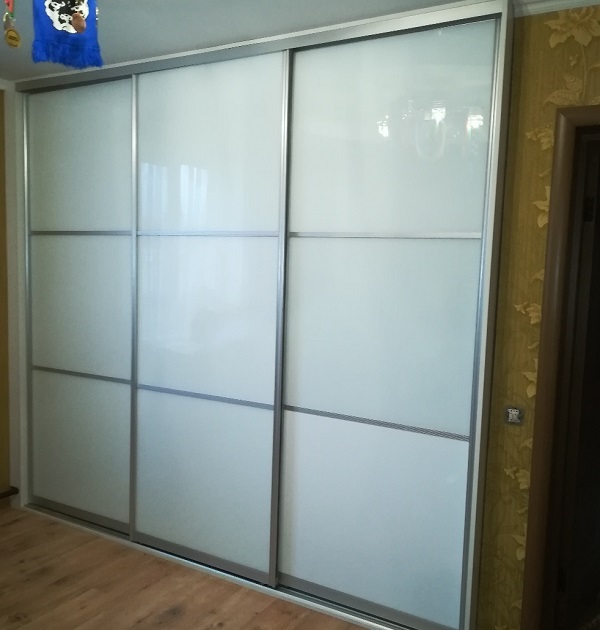 шкаф купе в базовой комплектации дешево