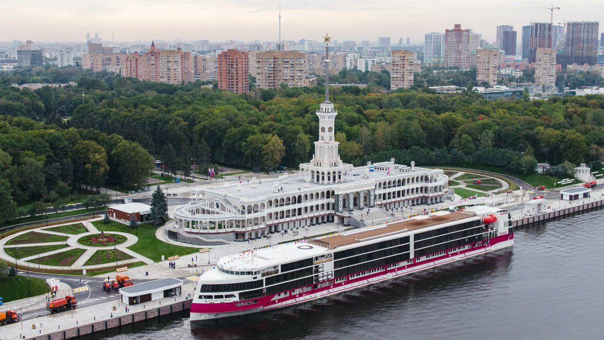 Фото речного вокзала москва