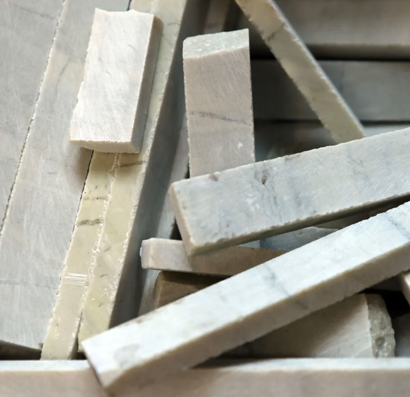 Мраморные бруски