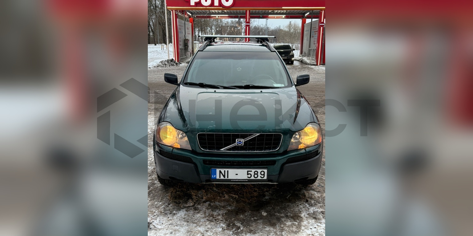 Фото VOLVO XC90 № 1
