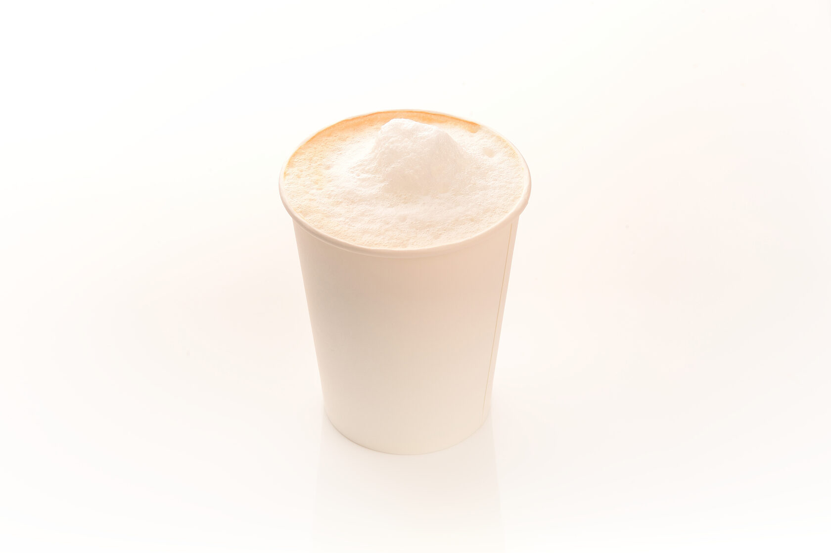 флэт уайт кофе на белом фоне. капучино. латте 0. 4. капучино 0.