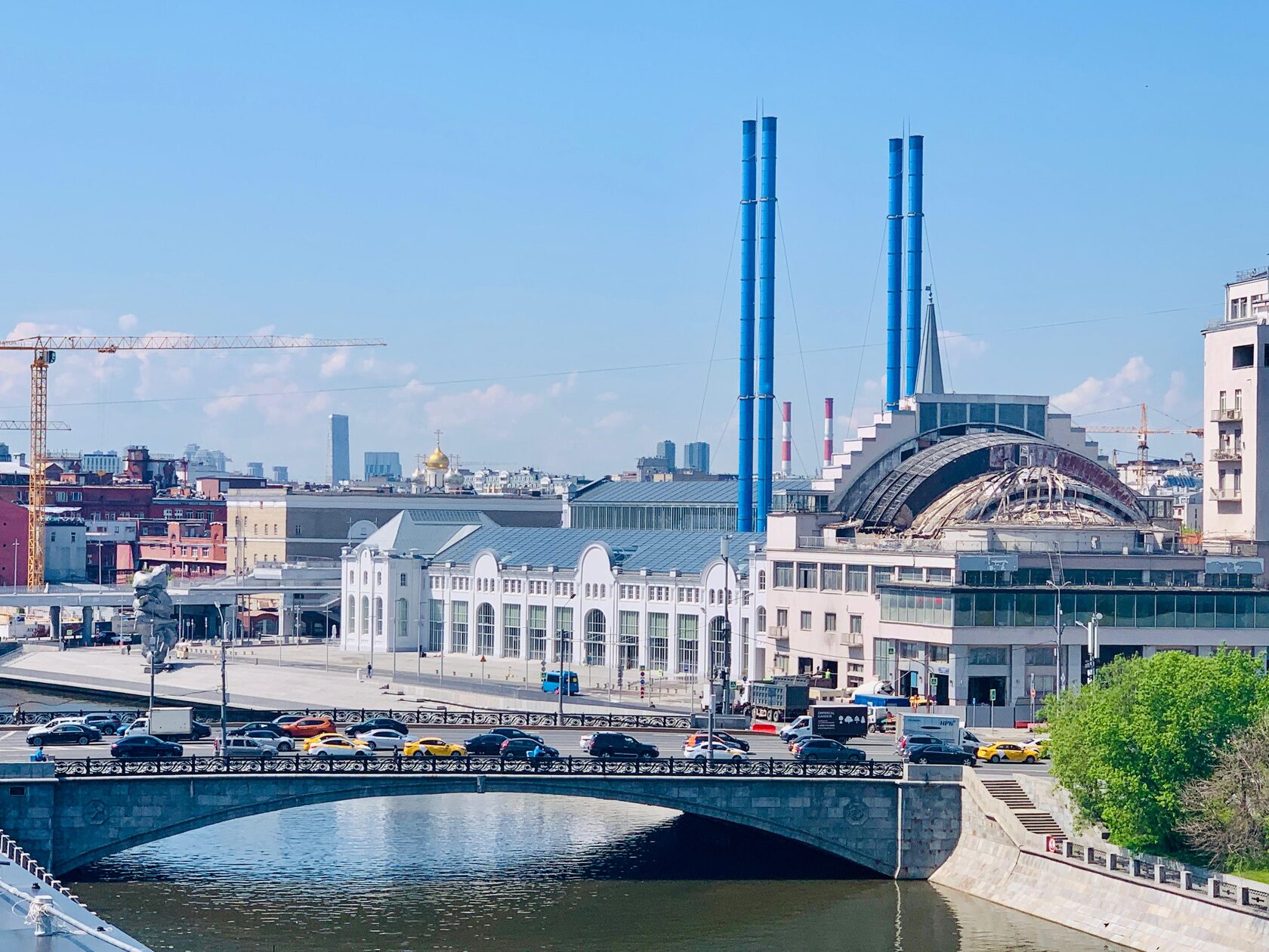 Персональная выставка Ольги Чернышевой «Улица Сна»