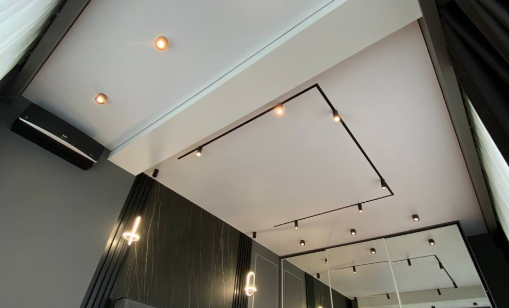 Натяжной потолок