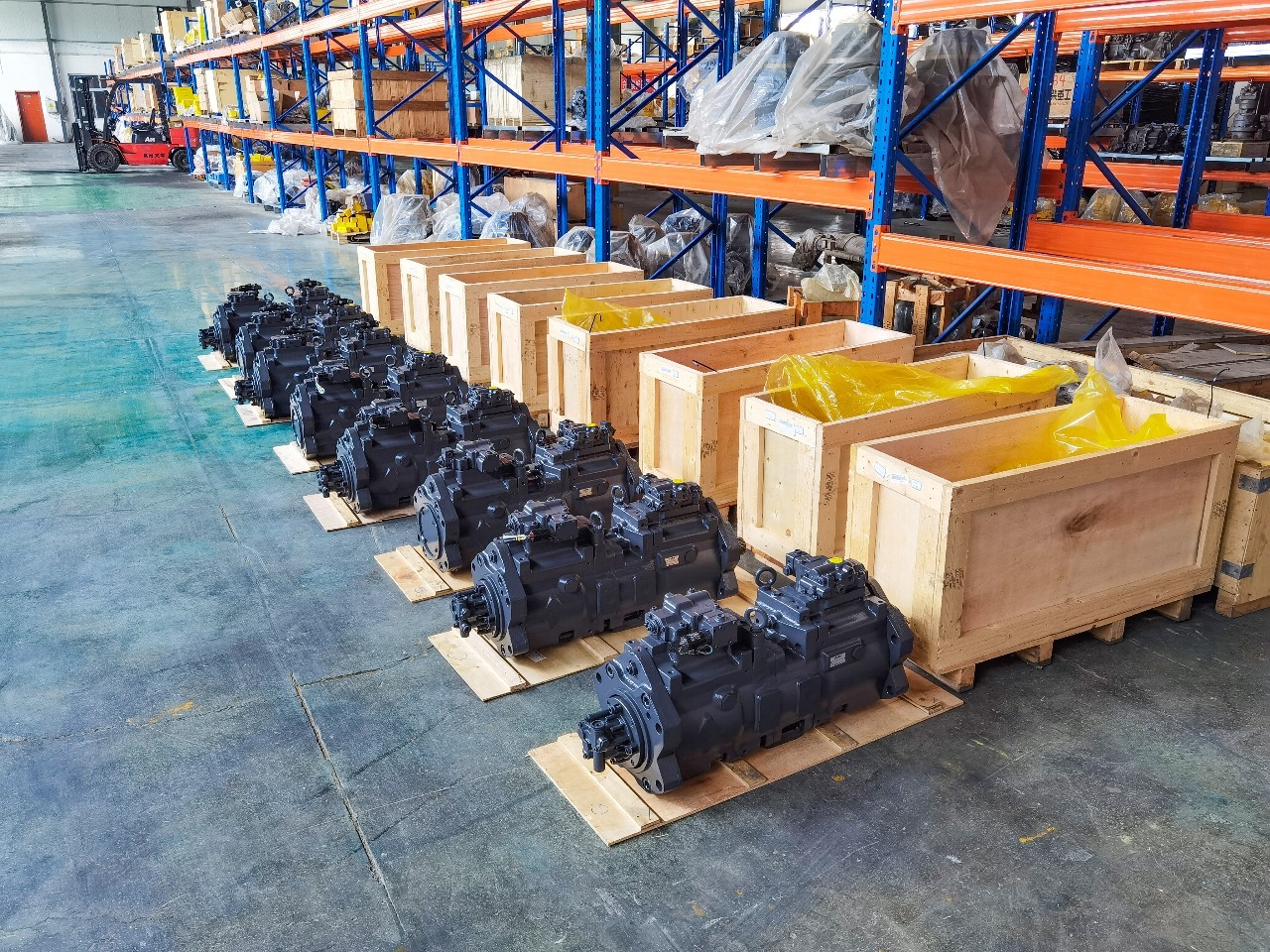 гидравлический насос, купить гидронасос Komatsu, ВОСТОКМАШЦЕНТР, запчасти для экскаваторов, красноярск, гидравлический испытательный стенд, поворотный редуктор, гидронасос коматсу в наличие, вмц, востокмашцентр, коматсу вмц