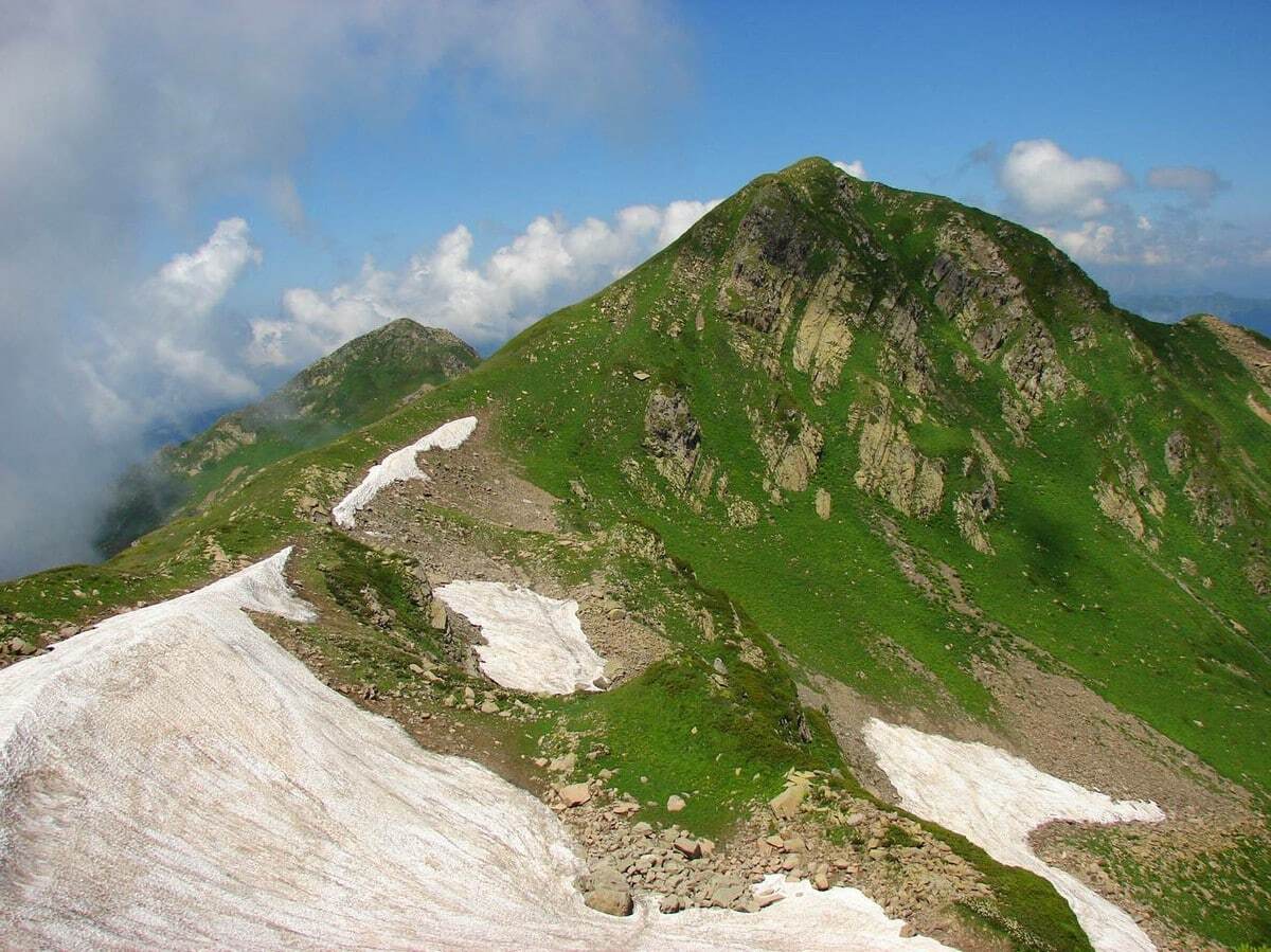 Дольмены в Красной Поляне