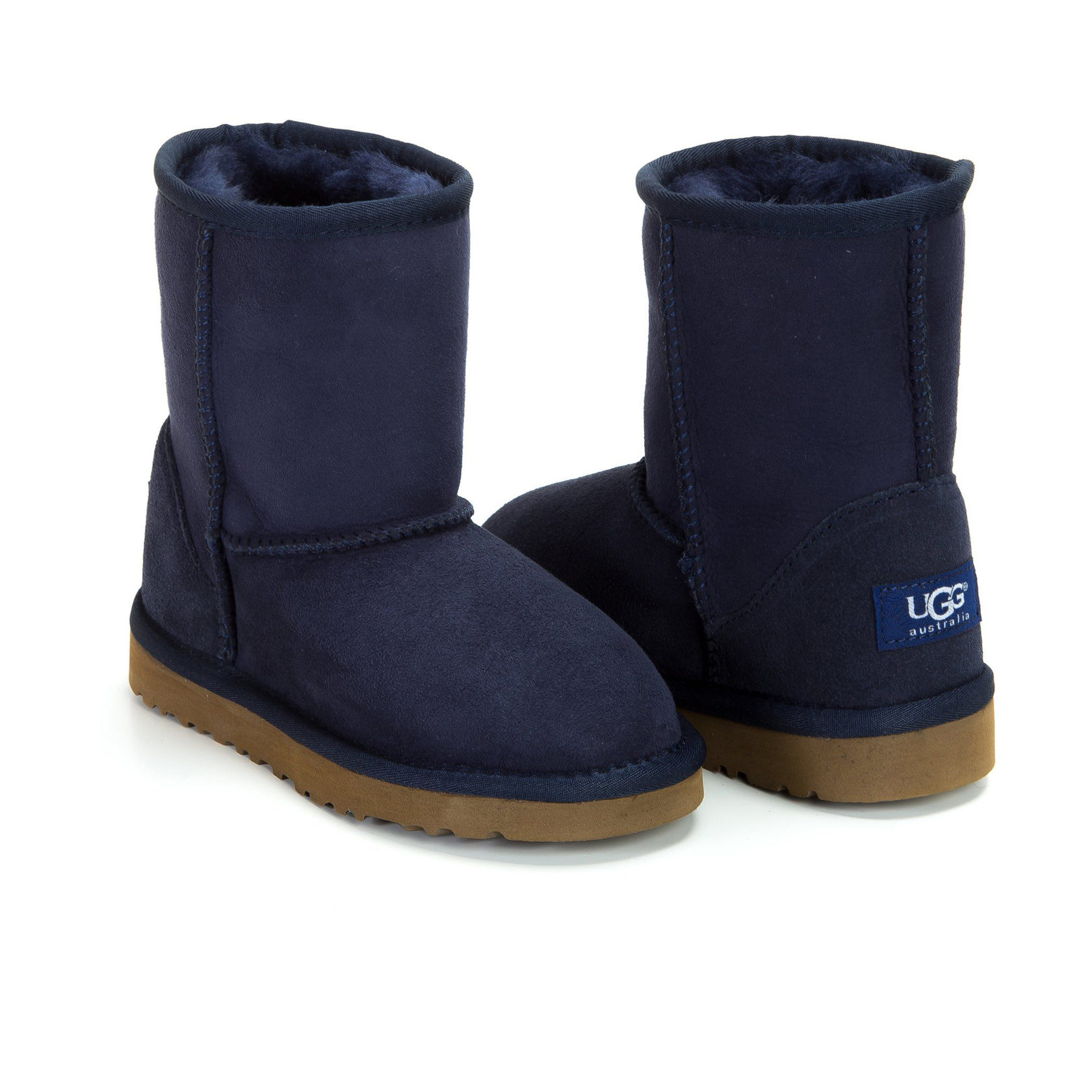 Угги детские. UGG Kids угги Classic II short. UGG Kids Classic short Metallic Black. UGG угги Classic short II. UGG Australia Kids Classic II Boot.