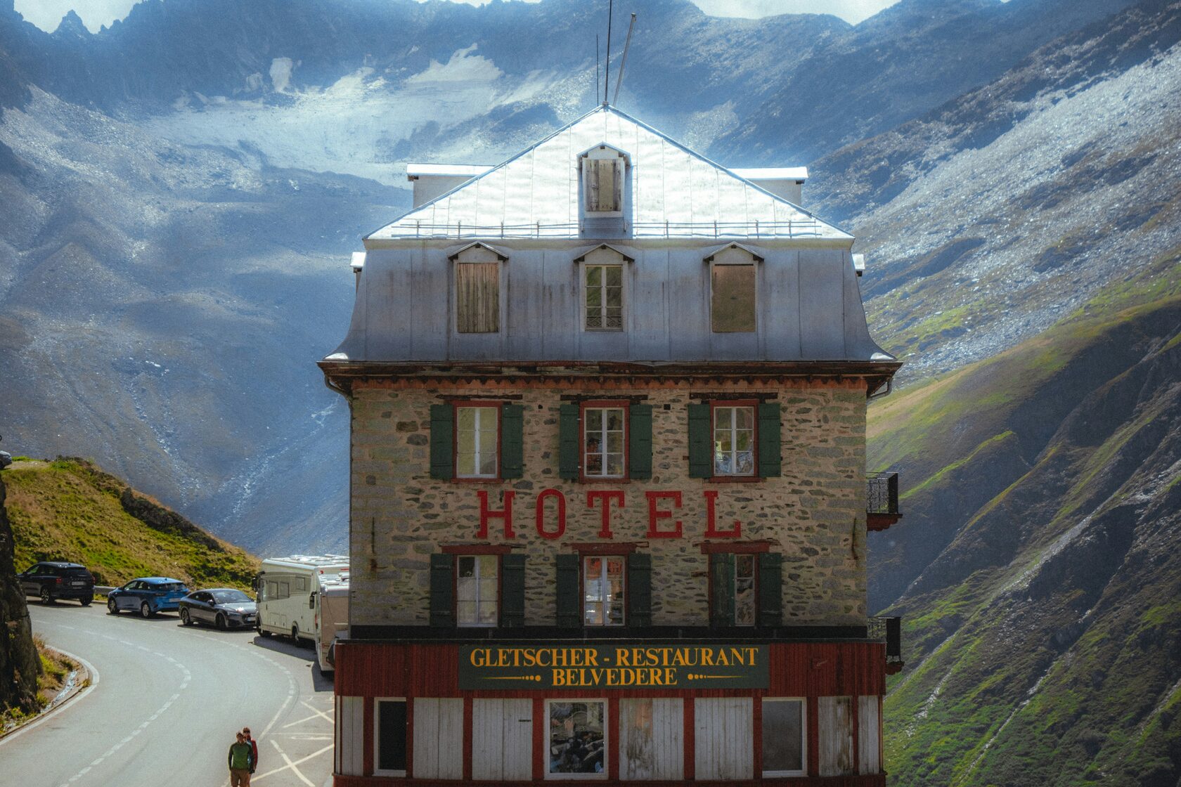 why direct booking are so important for hotels
