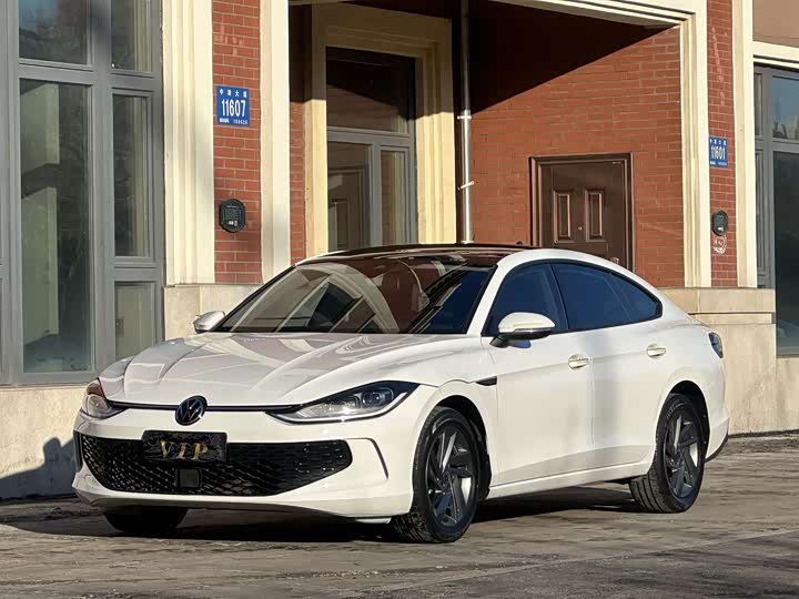 Volkswagen_Lamando_L_автомобиль_из_китая