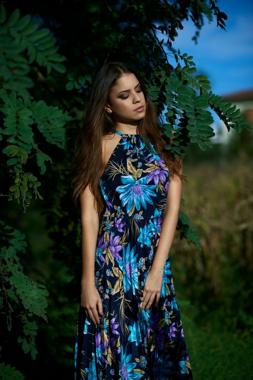 Цветочные принты — модные платья весна-лето 2021