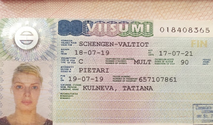 Шенгенская виза россиянам сейчас. Шенгенская виза. Мультивиза шенген. Шенгенская виза Финляндия. Финская шенгенская виза.