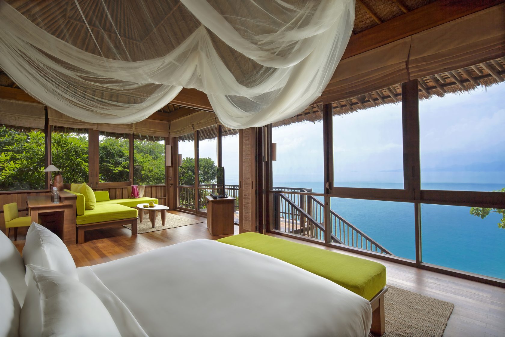 Отель Six senses