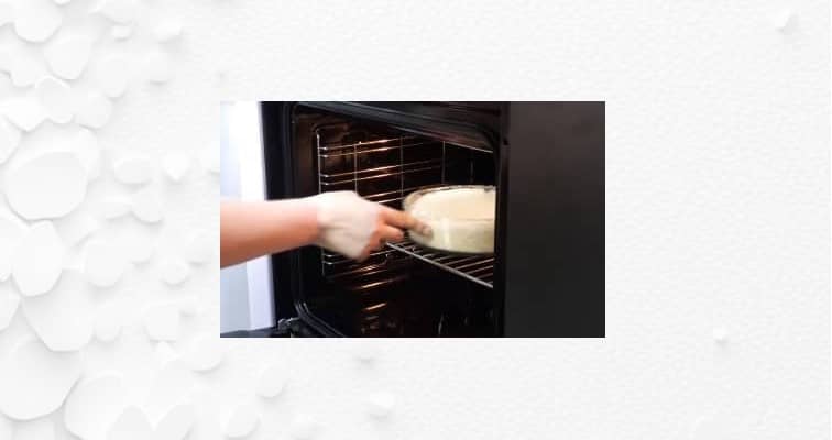 Приготовление запеканки из творога с манкой в духовке: шаг 8