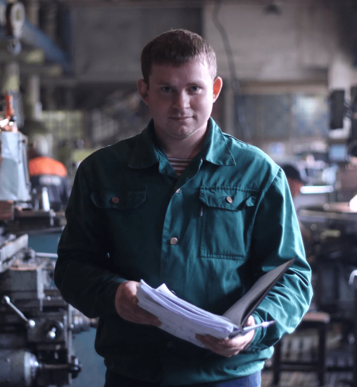 Работник. Начальник смены. Мастер смены. Мастер цеха. Сменный мастер вакансии.