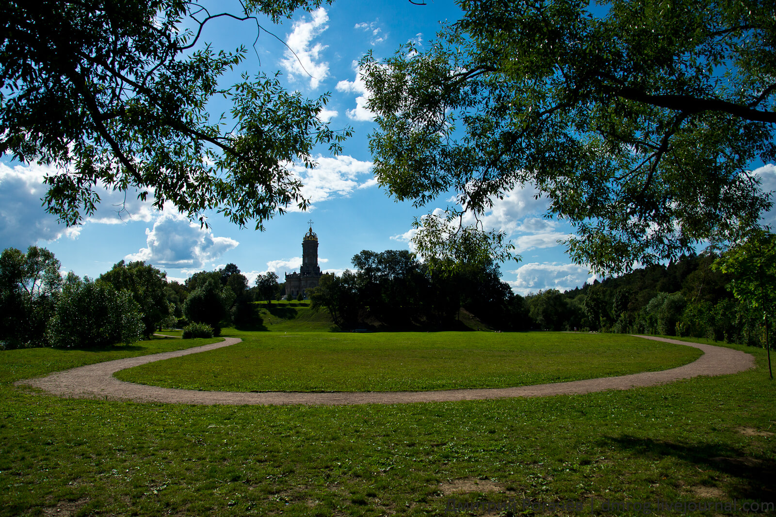 Певческое поле» усадьбы дубровицы. Щапово футбольное поле. Подольск поле. Подольск поле. Подольск поле.