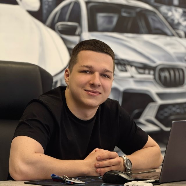 Антон - Менеджеры по логистике