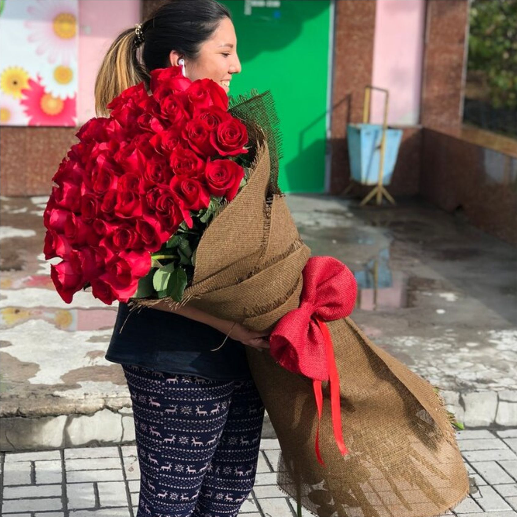 Метра купить розы