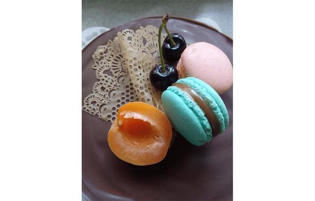 Работа: Марина Жданова, курс «Macarons 2.0»