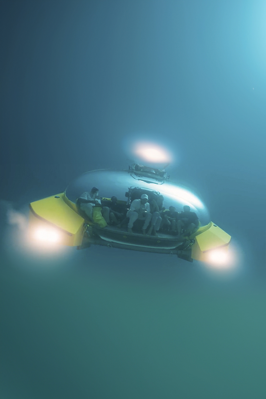 Погружение на батискафе в Антарктике