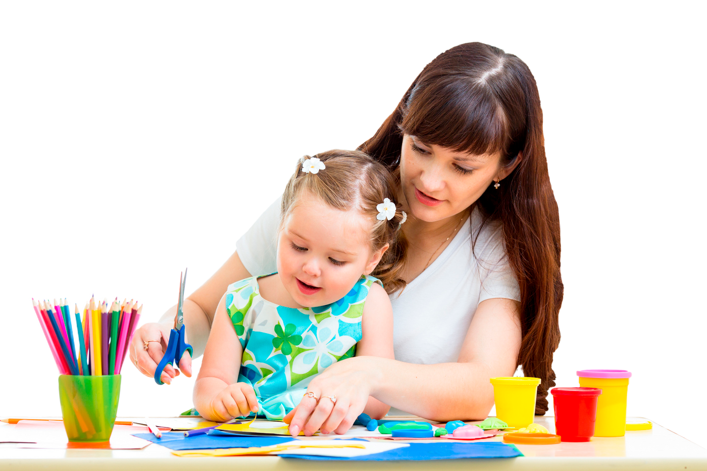Рисование в развитии ребенка. Дети творчество. Совместное творчество с детьми. Мама и ребенок занятия. Малыш занимается творчеством.