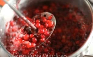 Приготовление варенья из клюквы на зиму: шаг 4