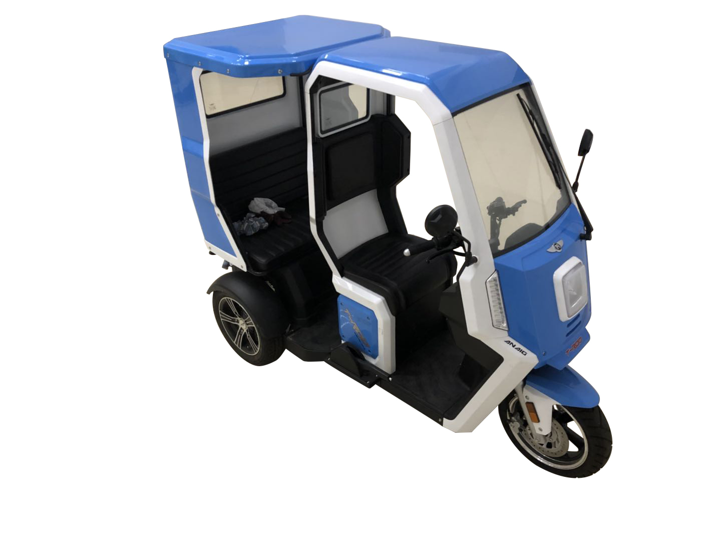 Трицикл с кабиной Electro-Triscooter ELEJULI 2000-01 W