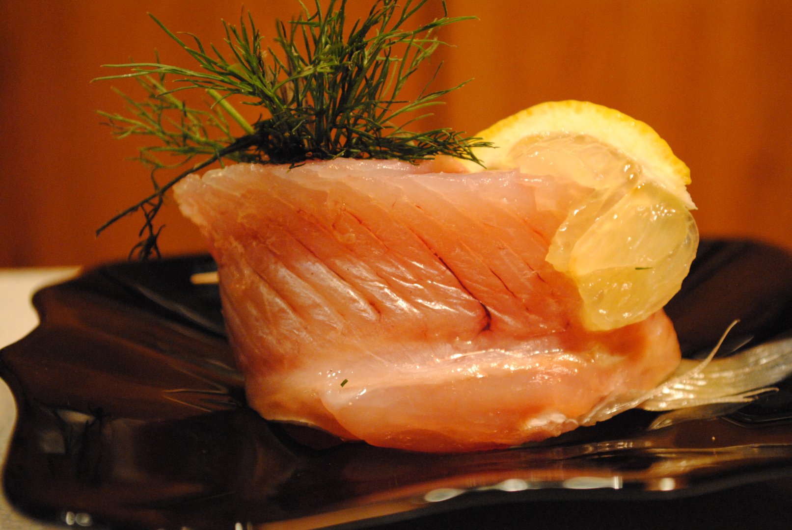 Сиг рыба рецепты. Сиг в духовке. Запеченный муксун. Сиг блюдо. Сиг сушеный.