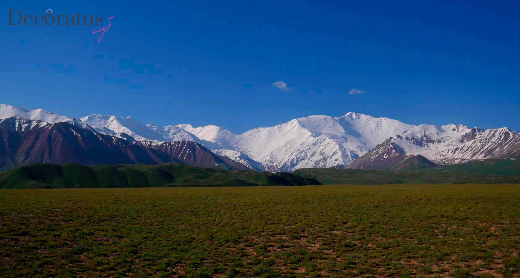 Горный хребет памир. Памир Алайский Долина. Алайская Долина пик Ленина. Алайская Долина Киргизии. Памир Киргизия.